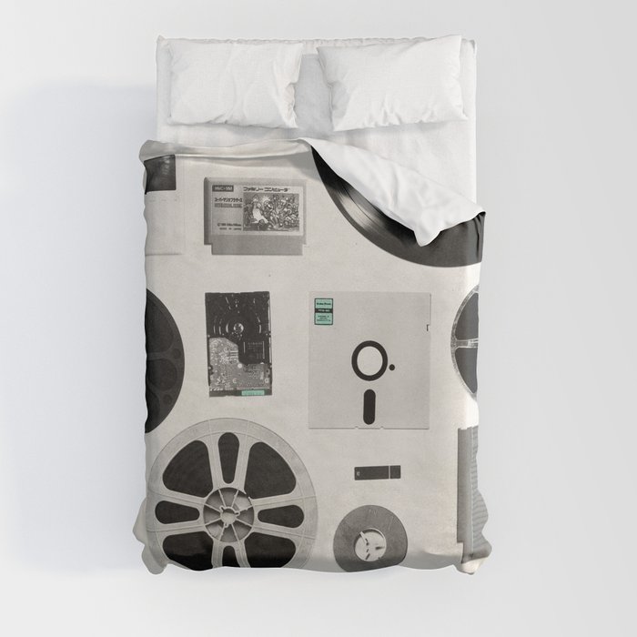 Society6 ケース Meow by Speakerine / Florent Bodart Florent Bodart / Speakerine's Store | Society6