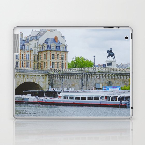 Seine river cruise in Paris | Pont Neuf | Vintage vibes Laptop & iPad Skin
