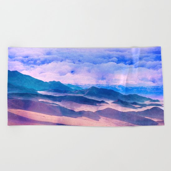 Blue Mountains Land Beach Towel