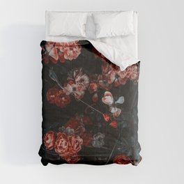 Dark Floral Pattern Comforter