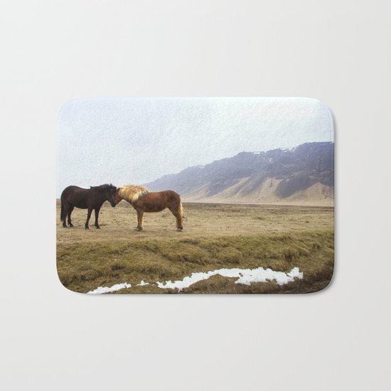 Never give me up Bath Mat