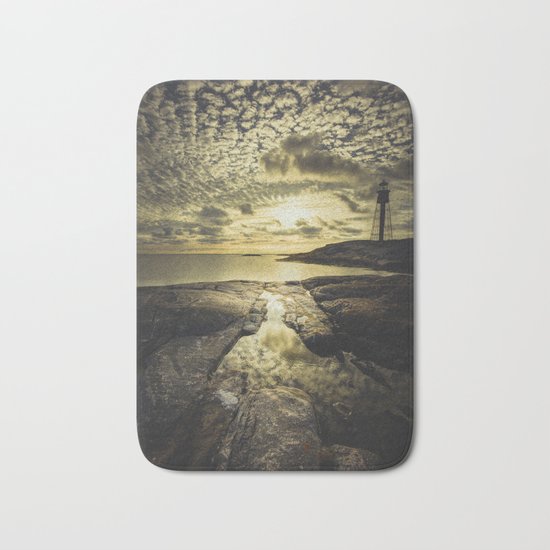 Good night sweet sun Bath Mat
