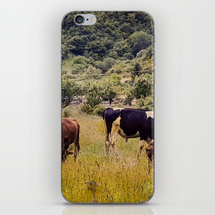 Vintage cottagecore cow pasture in the mountains iPhone Skin