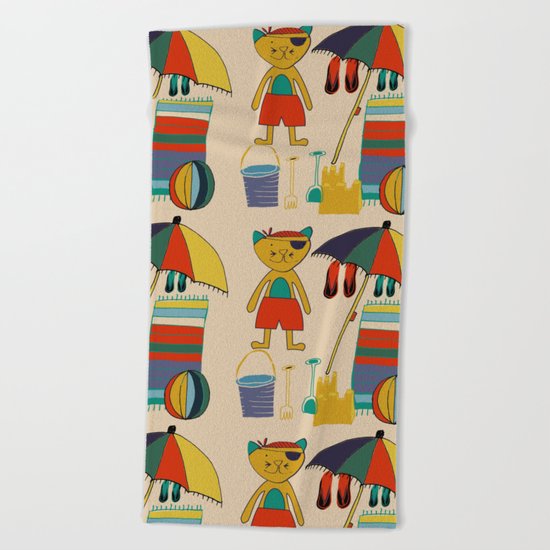 cat at the beach cream Beach Towel