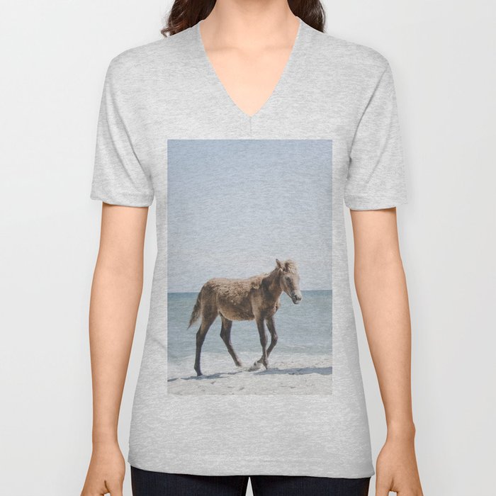 Horse Horse beach V Neck T Shirt