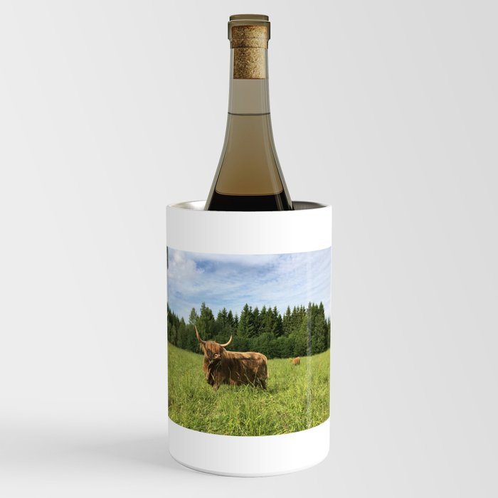 Fluffy Highland Cattle Cow 1181 Wine Chiller