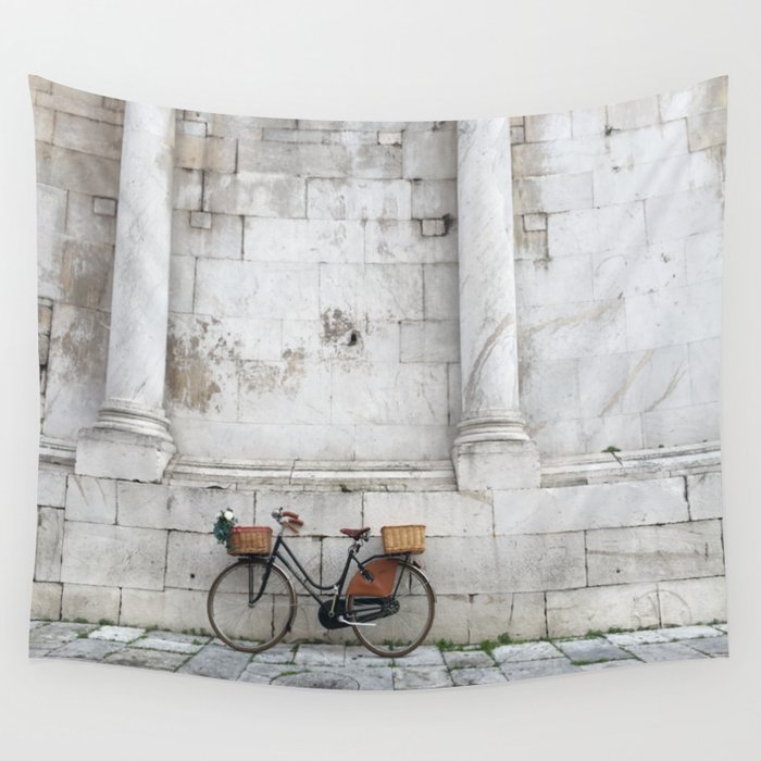 Day in Lucca Wall Tapestry