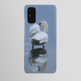 Bashful swan and reflection Android Case