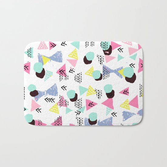 Geometric Minimal pastel modern pattern design triangle dots polka dots memphis basic nursery decor Bath Mat