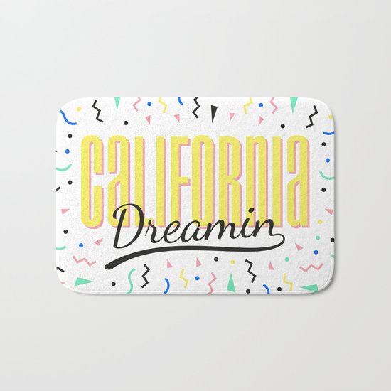 California dreamin (memphis pattern) Bath Mat