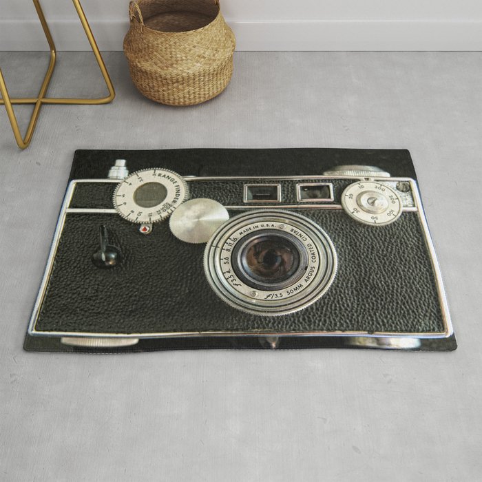 Vintage Range finder camera. Rug