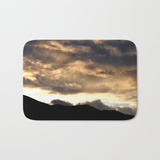 SUNSET THRU THE HEAVY RAIN CLOUDS Bath Mat