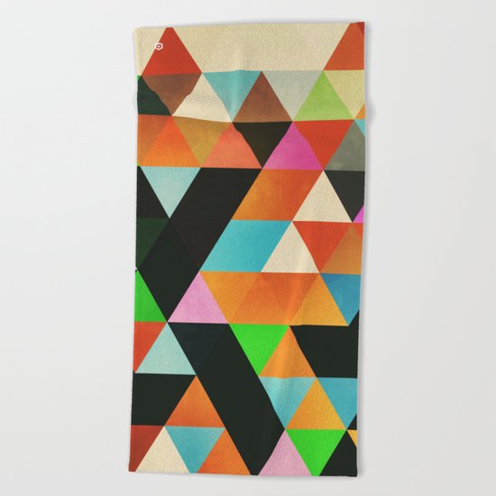 ryylld pyg Beach Towel