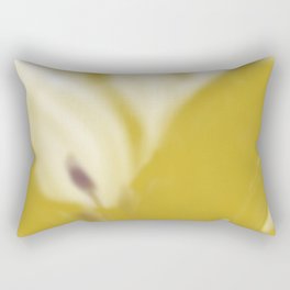 Lilly Rectangular Pillow