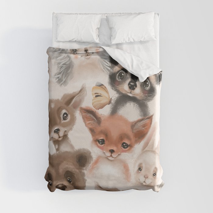 Beautiful seamless, tileable, watercolor pattern with woodland animals - deer, bunny, hedgehog, bear, owl and fox Duvet Cover