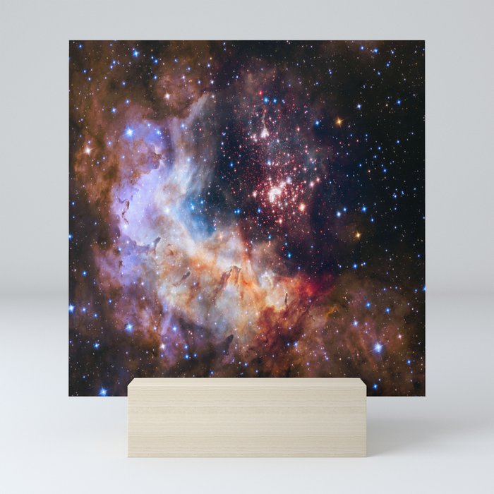 picture of star by hubble : celestial firework Mini Art Print