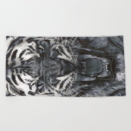 Tiger Roar! - By Julio Lucas Beach Towel