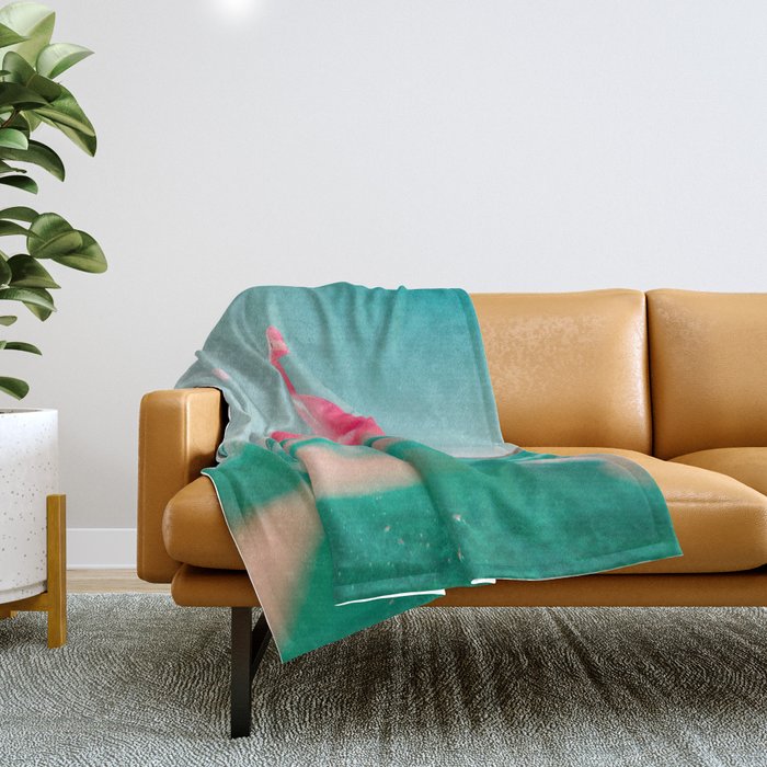 Pink swan Throw Blanket