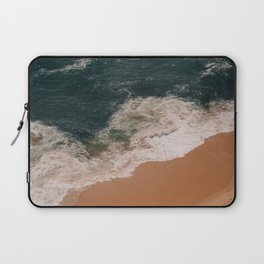 ocean waves at the beach Laptop Sleeve