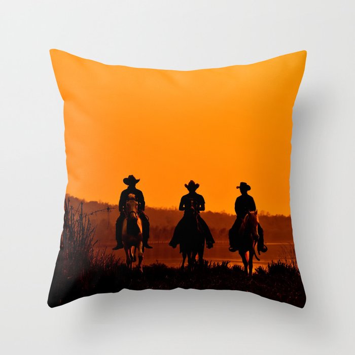 Wild West sunset - Cowboy Men horse riding at sunset Vintage west vintage illustration Throw Pillow