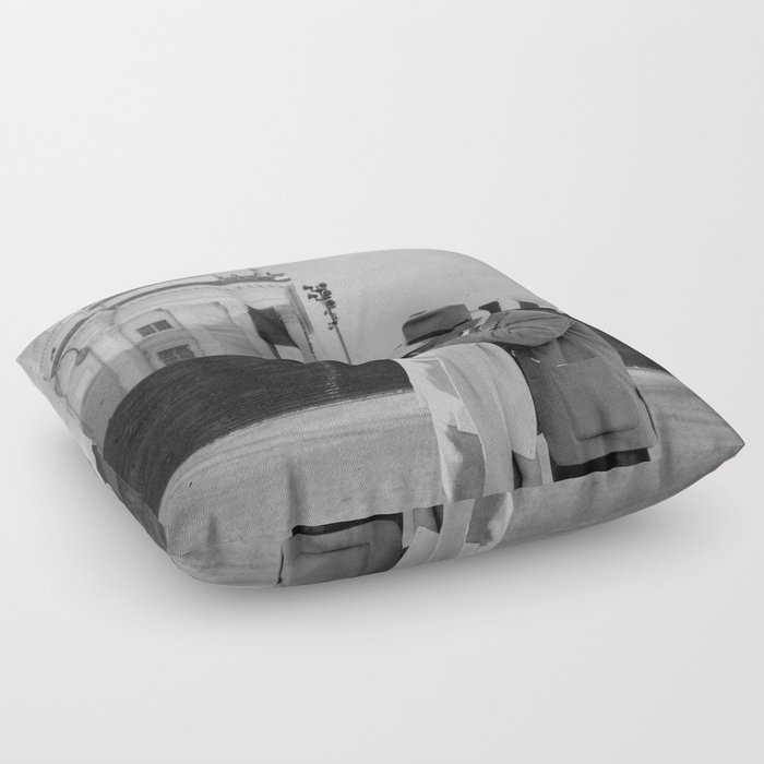 Collage Á bout de souffle (Breathless) - Jean-Luc Godard Floor Pillow