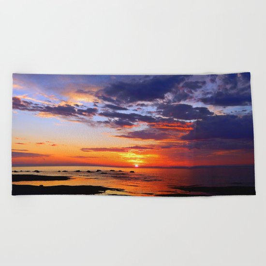 Between Sky and Earth Beach Towel
