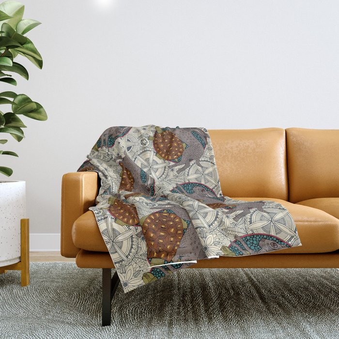 hare tortoise mandala Throw Blanket