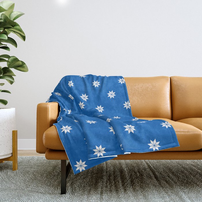 New star 46 Throw Blanket