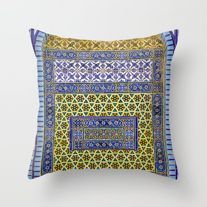 Ceramics of the Dome of the Rock Mosque Throw Pillow