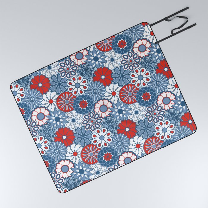 Cute Mid Century Modern Flowers - Red, White and Blue Picnic Blanket