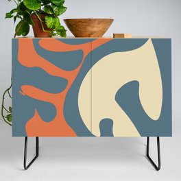 18  Abstract Shapes  211224 Credenza