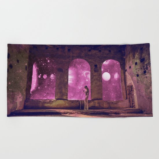 QUEEN OF THE UNIVERSE Beach Towel