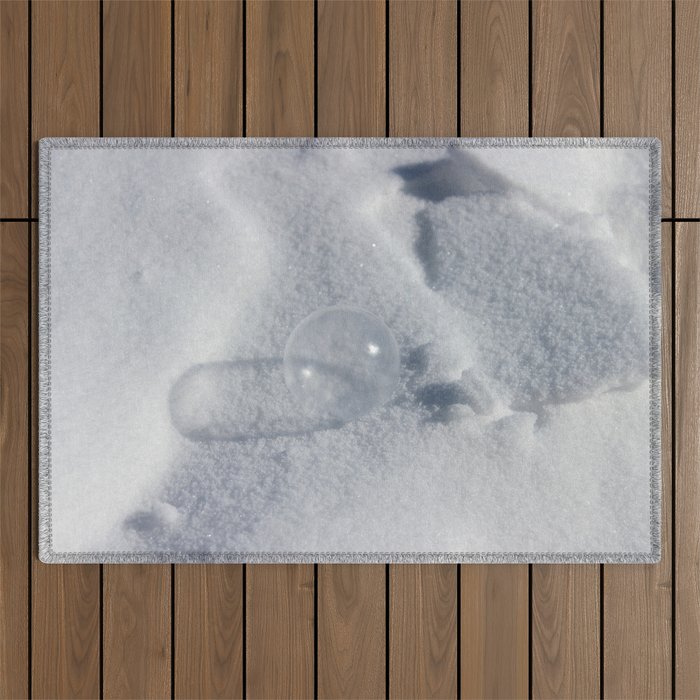 Bubble in the Snow Outdoor Rug