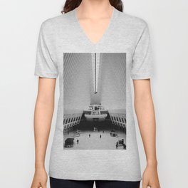 New York City | Black and White Architecture V Neck T Shirt