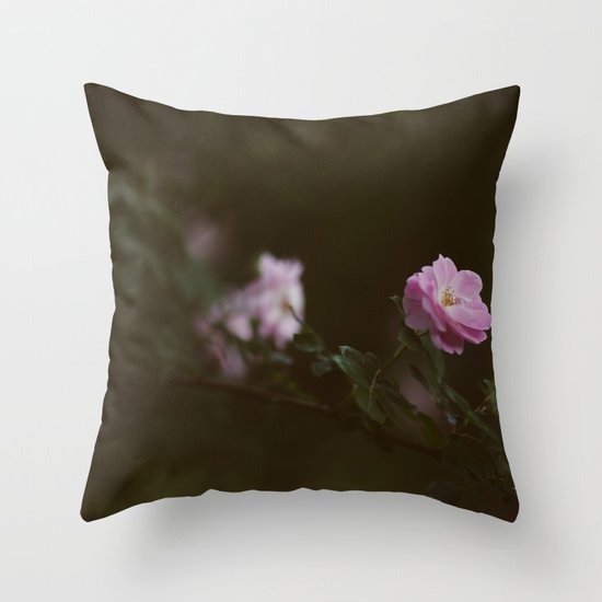 Rose #1 Throw Pillow