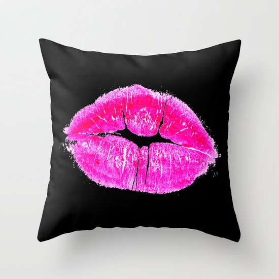 Besos Throw Pillow