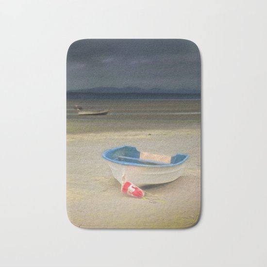 White Storm Bath Mat