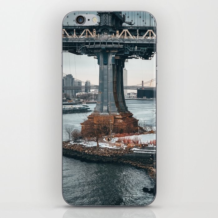 Manhattan Bridge and Williamsburg Bridge in New York City iPhone Skin