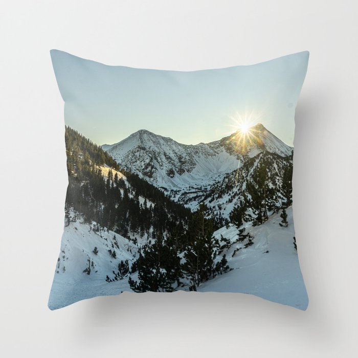 Mountain park Throw Pillow
