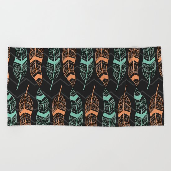 Feather in lines Beach Towel