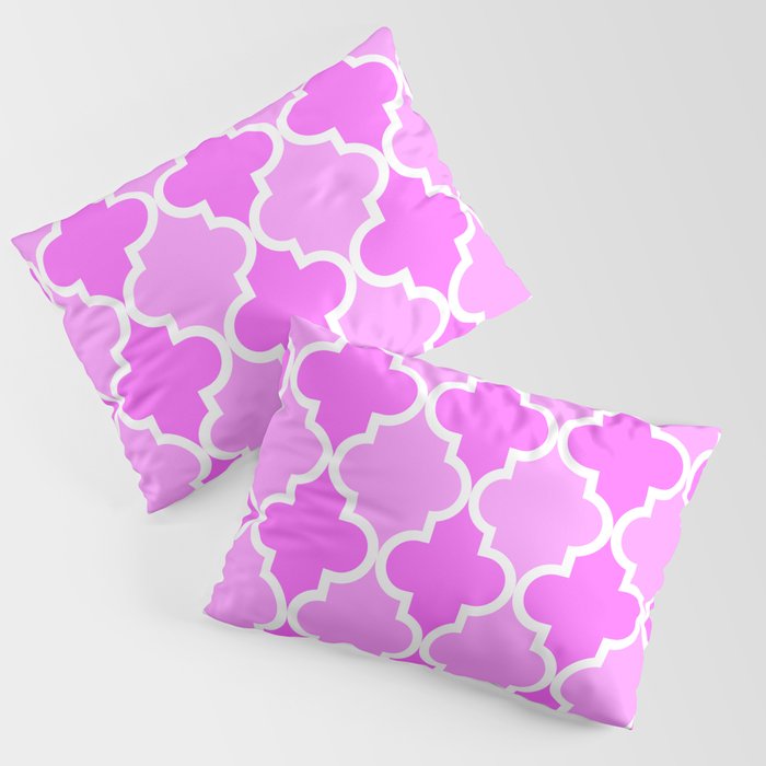 Quatrefoil - dark pink dual Pillow Sham