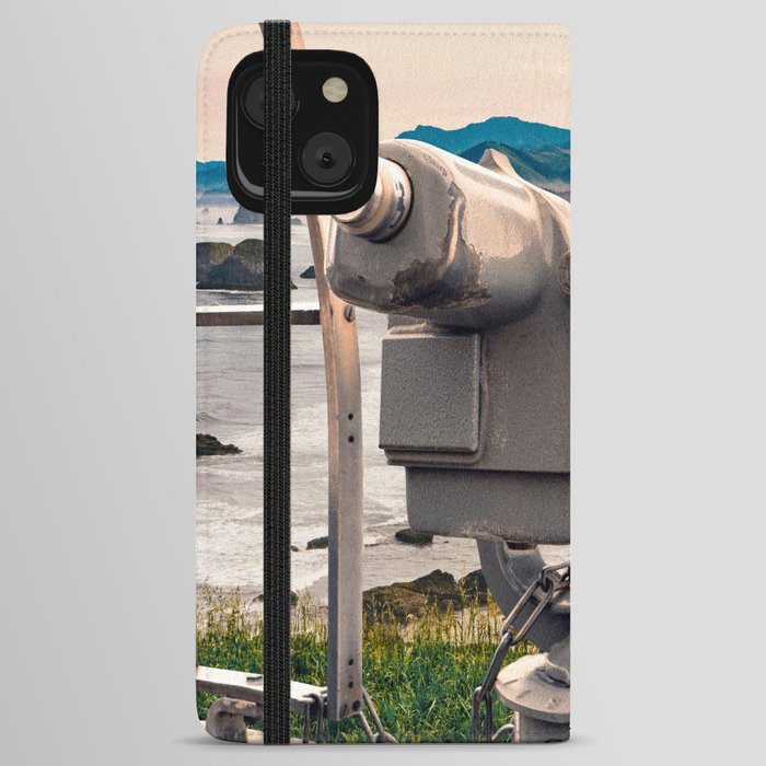Views of Cannon Beach Oregon  iPhone Wallet Case