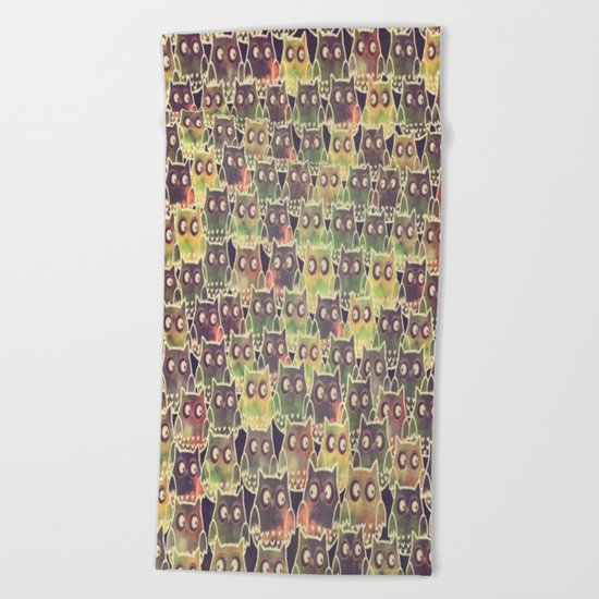 owl-83 Beach Towel