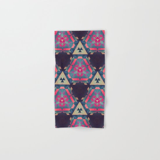 isyhyrrt ∞ cymplyx 1 Hand & Bath Towel