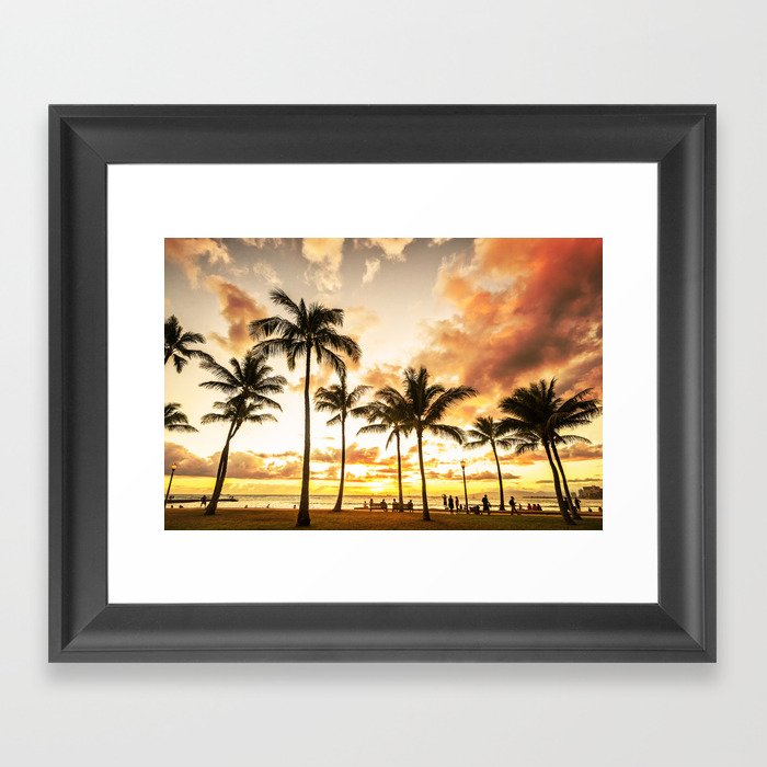 Typical Picturesque Waikiki Beach Sunset Framed Art Print