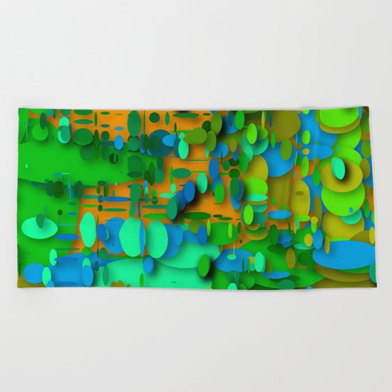 round green garden Beach Towel
