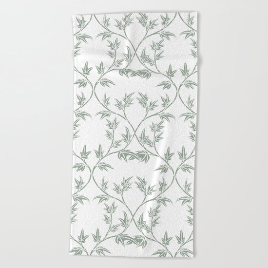 Ivy pattern Beach Towel