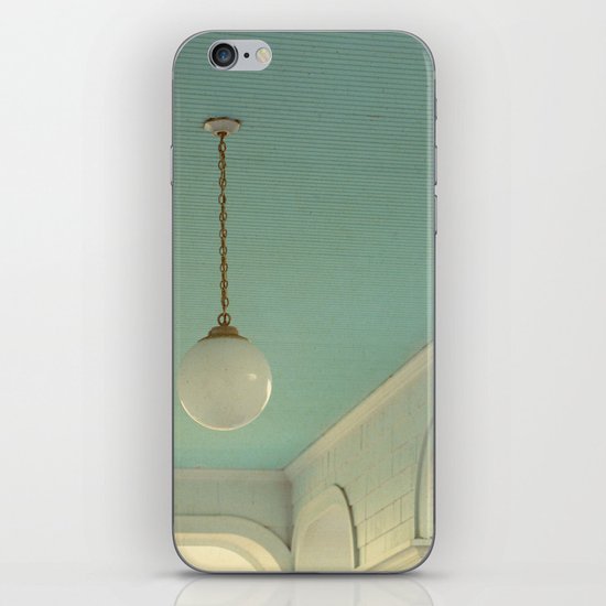 Pendant: Sunrise Edition iPhone & iPod Skin