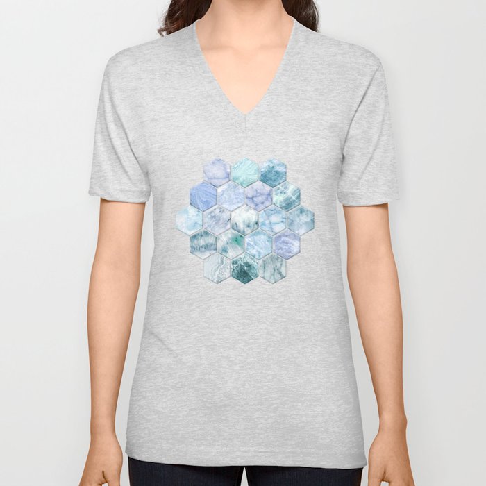 Ice Blue and Jade Stone and Marble Hexagon Tiles Unisex V-Ausschnitt Ice Blue and Jade Stone and Marble Hexagon Tiles Unisex V-Ausschnitt