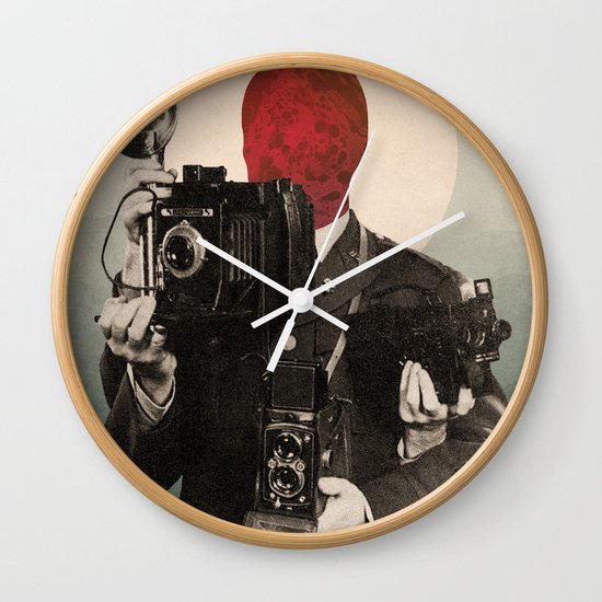 Solar Lens Wall Clock